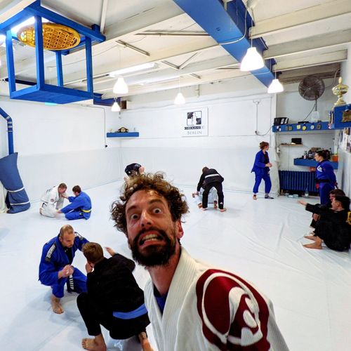 Bilder unserer Erwachsenen beim BJJ-Training