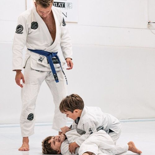 Bilder unserer Kinder beim BJJ-Training