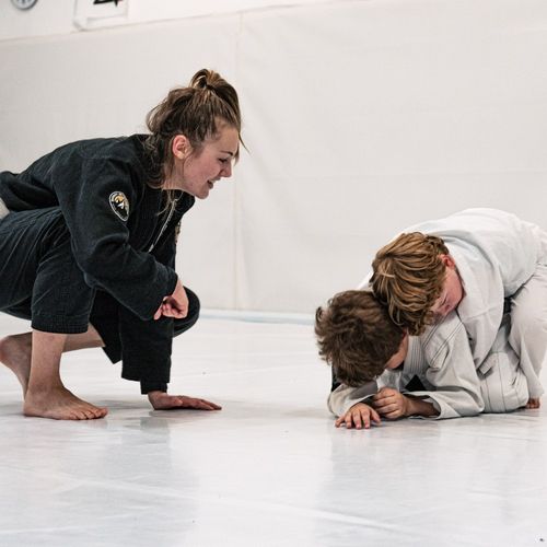 Bilder unserer Kinder beim BJJ-Training