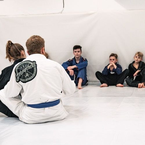 Bilder unserer Kinder beim BJJ-Training