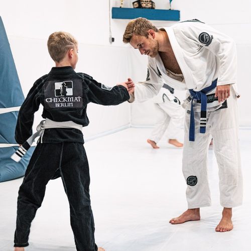 Bilder unserer Kinder beim BJJ-Training