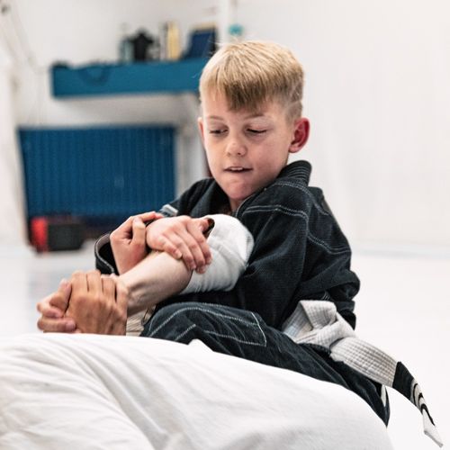 Bilder unserer Kinder beim BJJ-Training