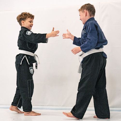 Bilder unserer Kinder beim BJJ-Training